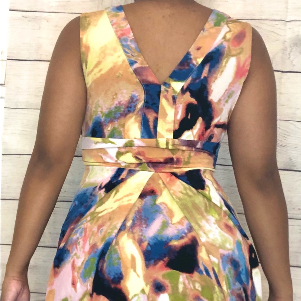 Colorful Dress - Picture 2 of 8